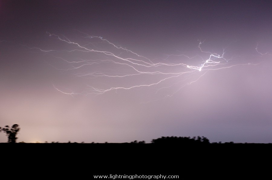 Lightning Image 2006021355