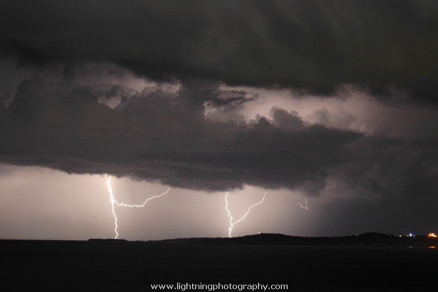 Lightning Image 2006070305