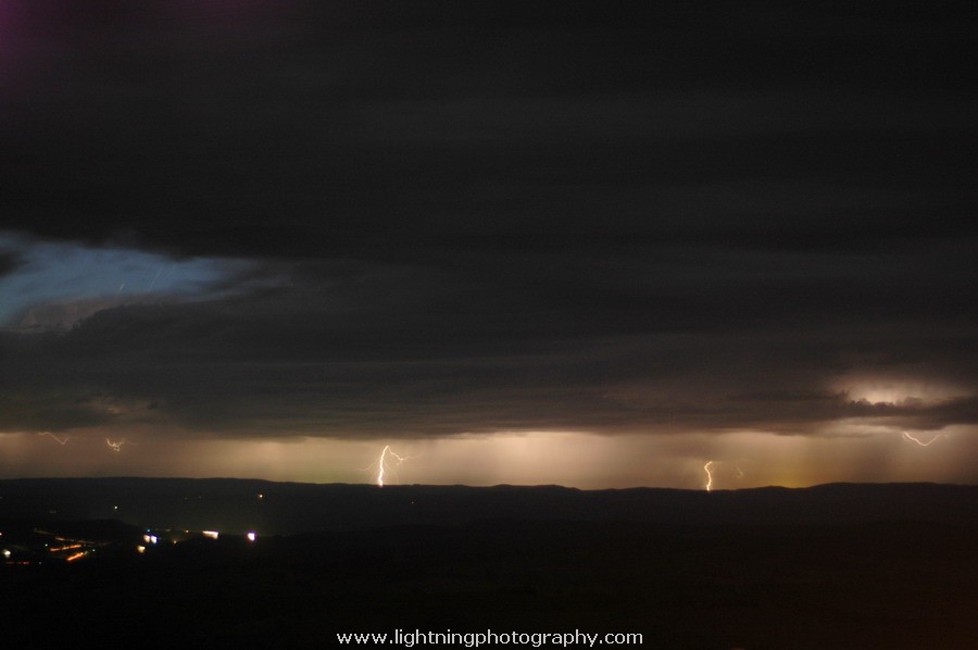 Lightning Image 2006101923