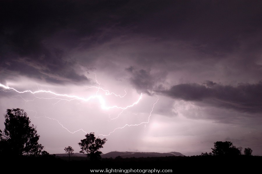 Lightning Image 2006110718