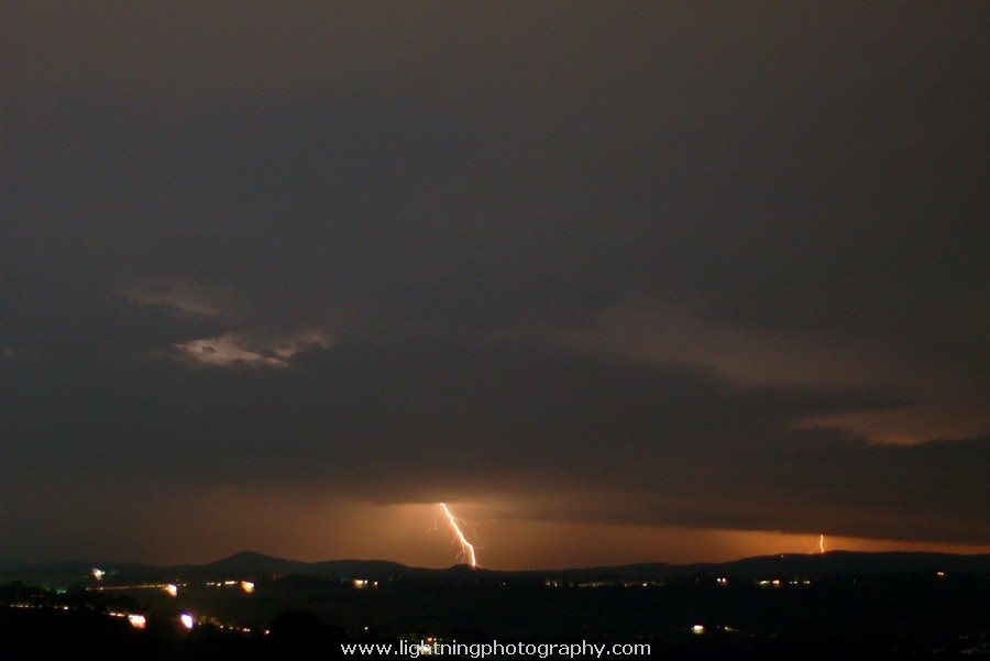 Lightning Image 2006111318