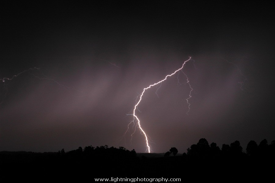 Lightning Image 2006111342