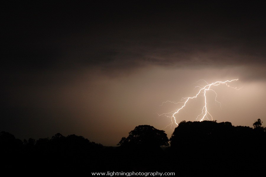 Lightning Image 2006111354