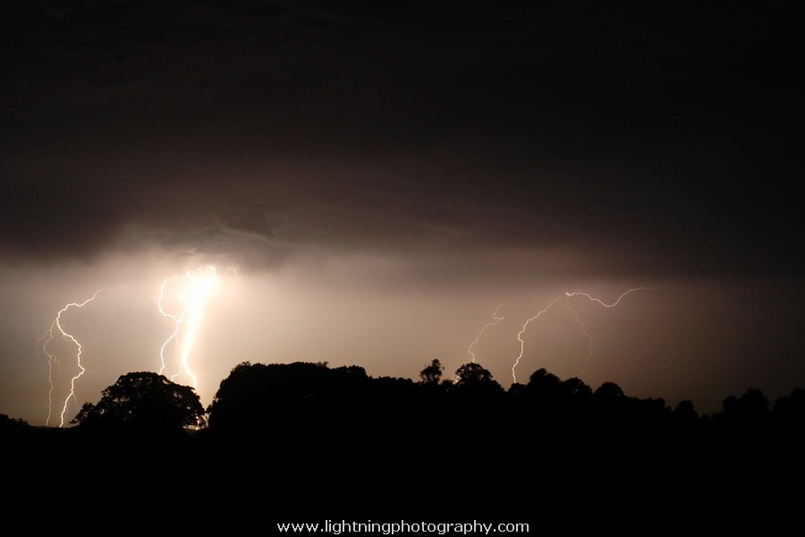 Lightning Image 2006111358