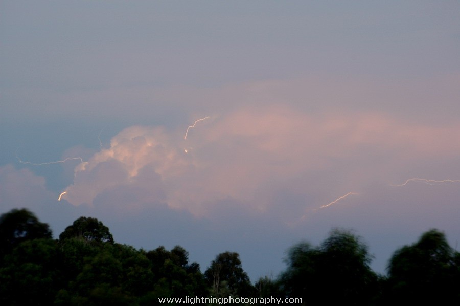 Lightning Image 2006111543