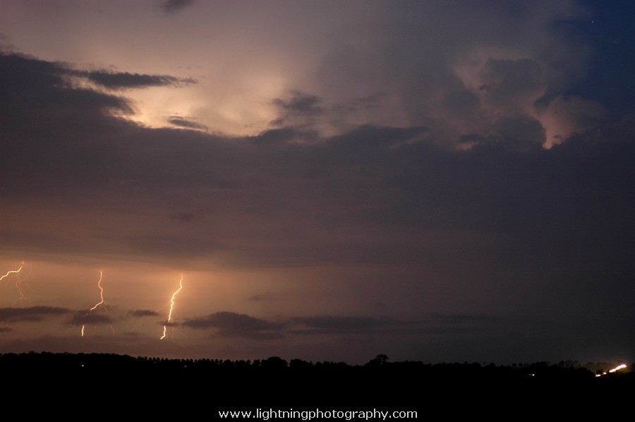 Lightning Image 2006112639