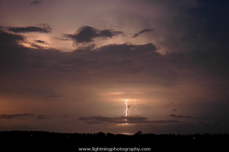 Lightning Image 2006112640