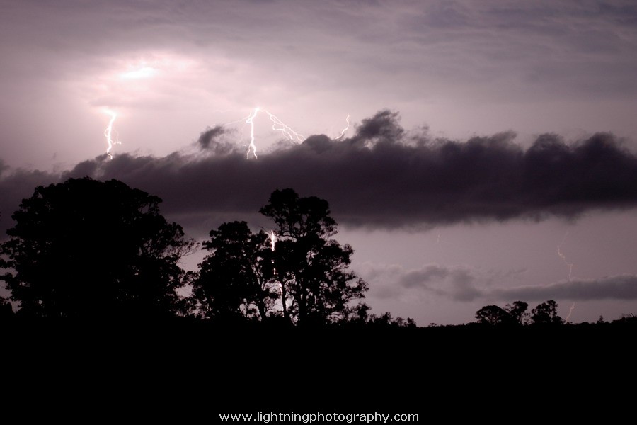 Lightning Image 2006112674