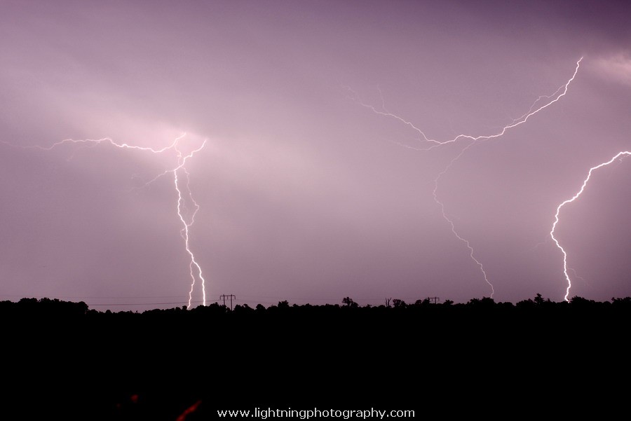 Lightning Image 2006112679