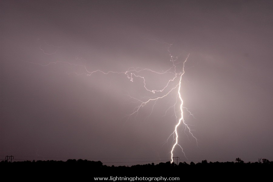 Lightning Image 2006112680