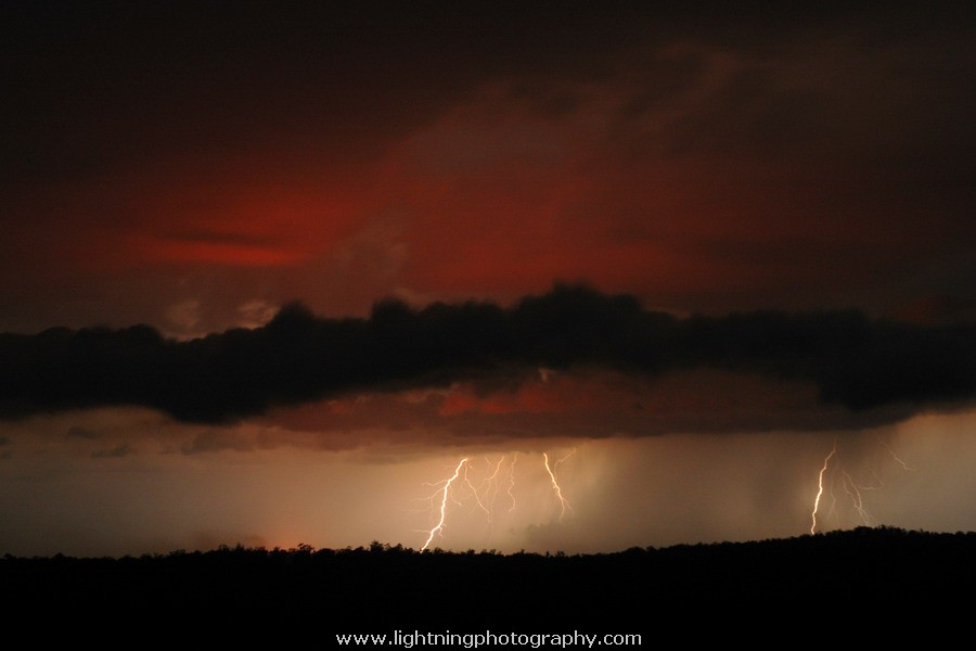 Lightning Image 20061128017