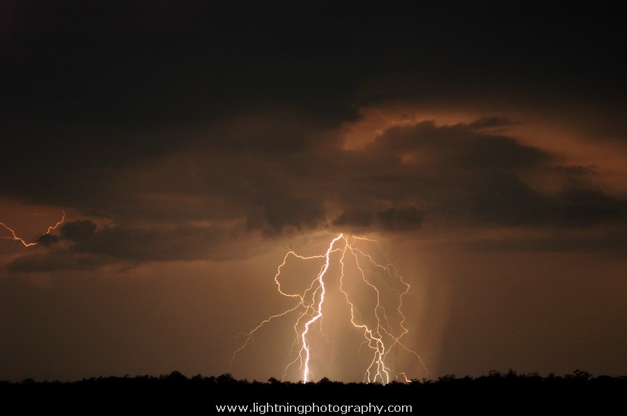 Lightning Image 20061128036