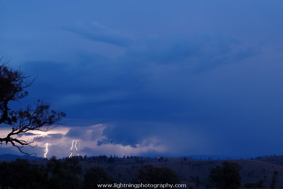 Lightning Image 2007011258