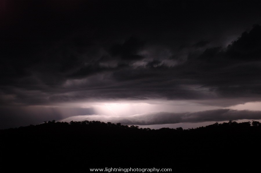 Lightning Image 2007021054