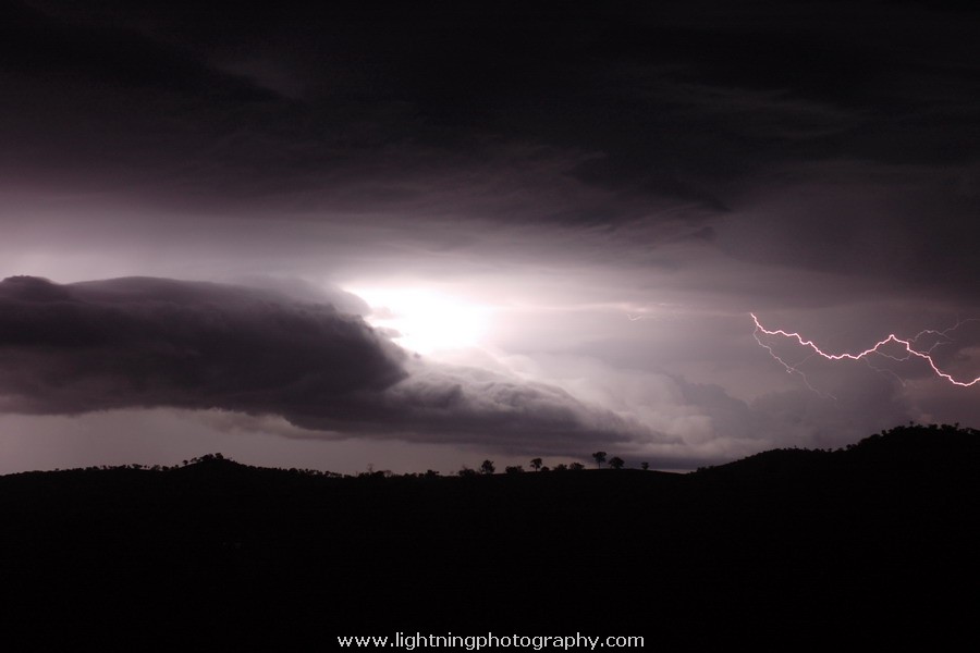 Lightning Image 2007021060