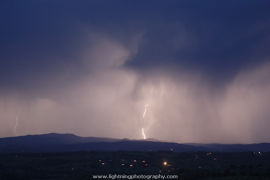 Lightning Image 2007100738