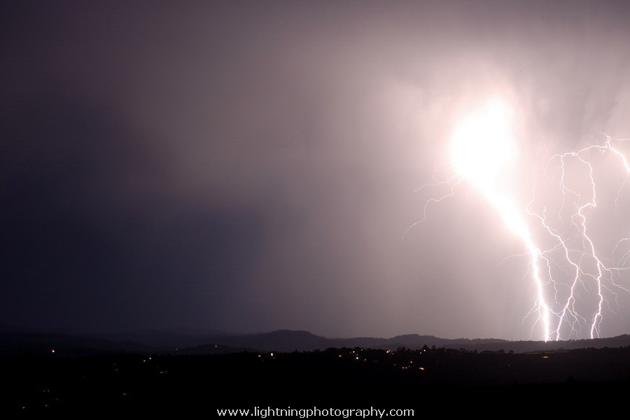 Lightning Image 2007100746