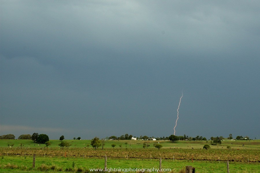 Lightning Image 2007103107