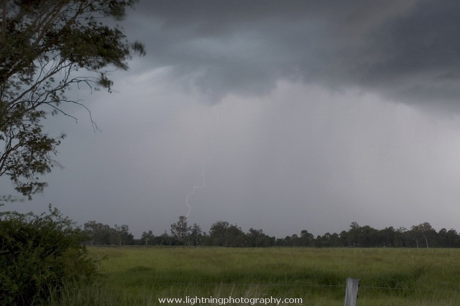 Lightning Image 2007120469