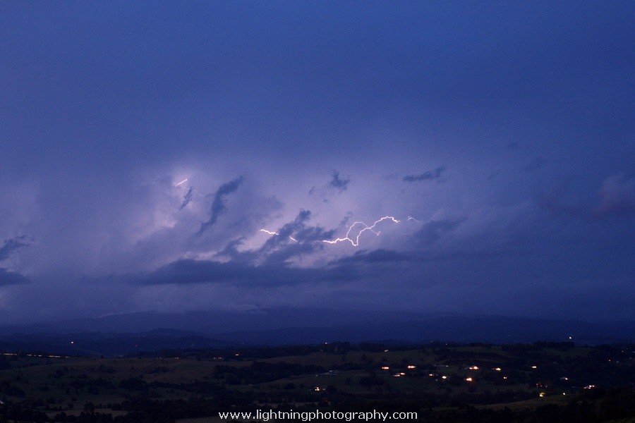 Lightning Image 2008032805