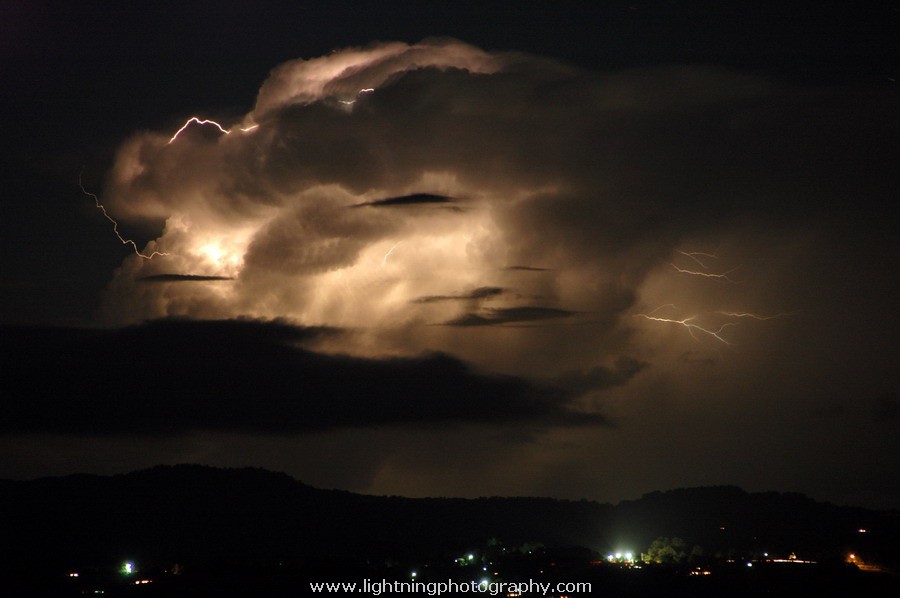 Lightning Image 2008042409