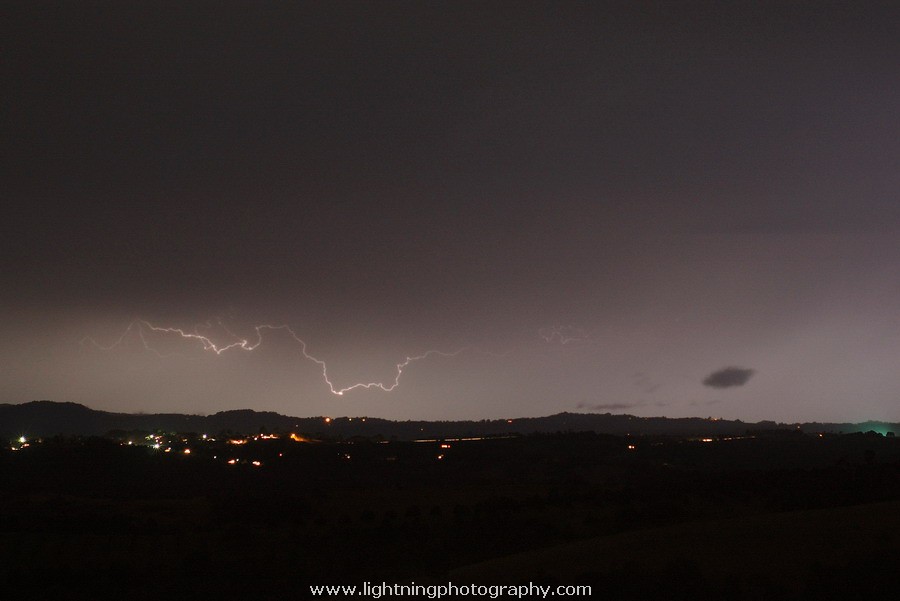 Lightning Image 2008051730