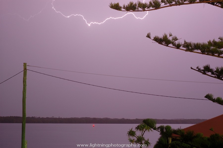 Lightning Image 2008091260