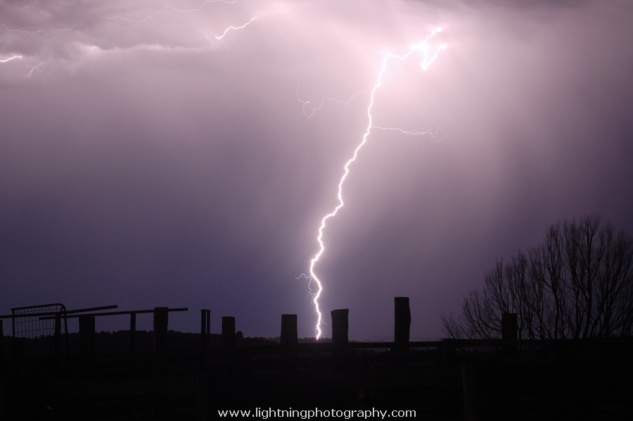 Lightning Image 2008092184