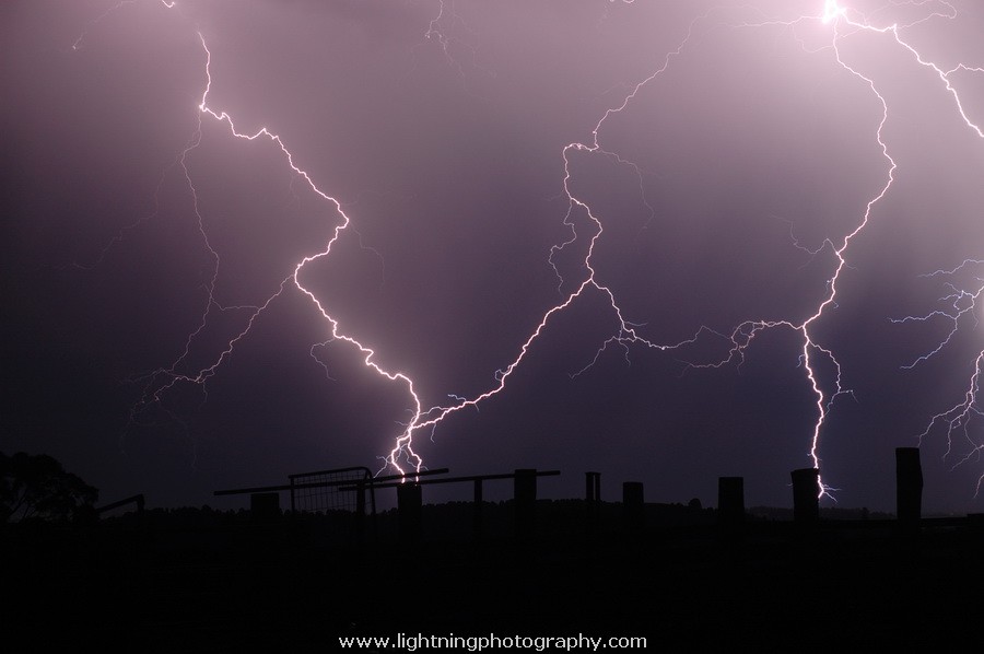 Lightning Image 2008092189