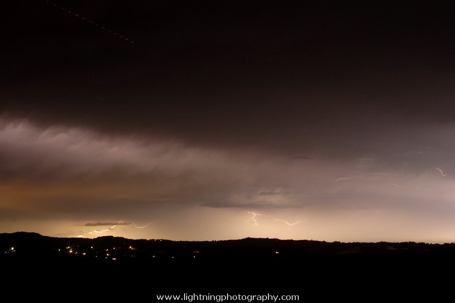 Lightning Image 2008112047