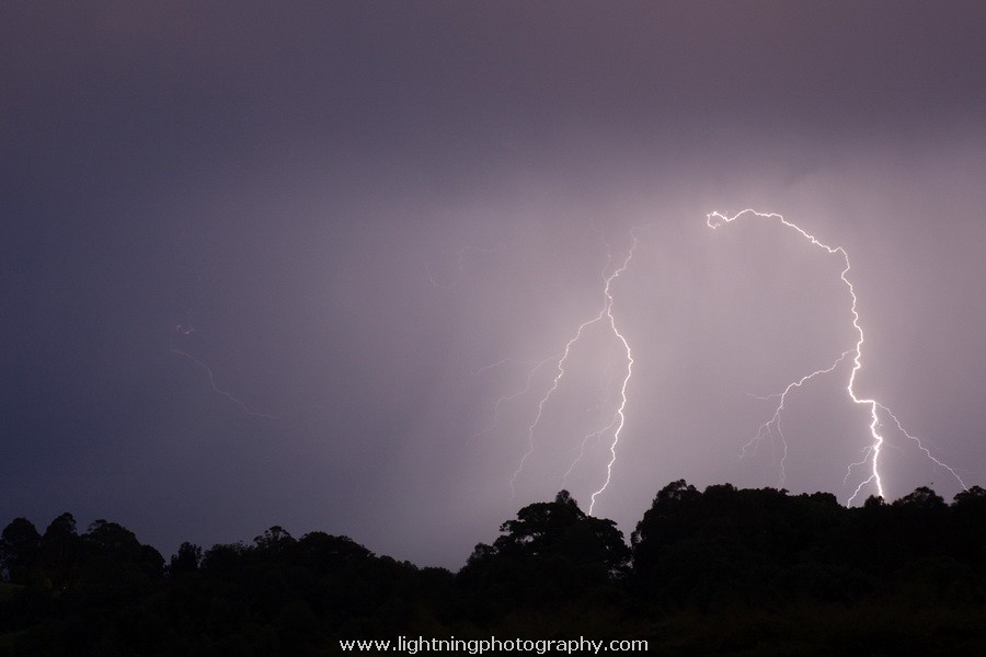 Lightning Image 2008120349