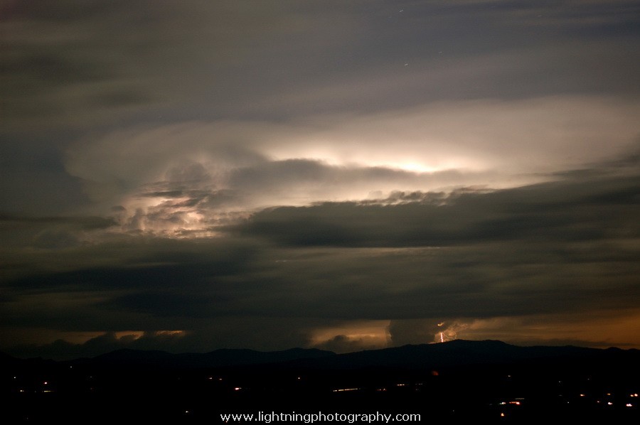 Lightning Image 2008120616