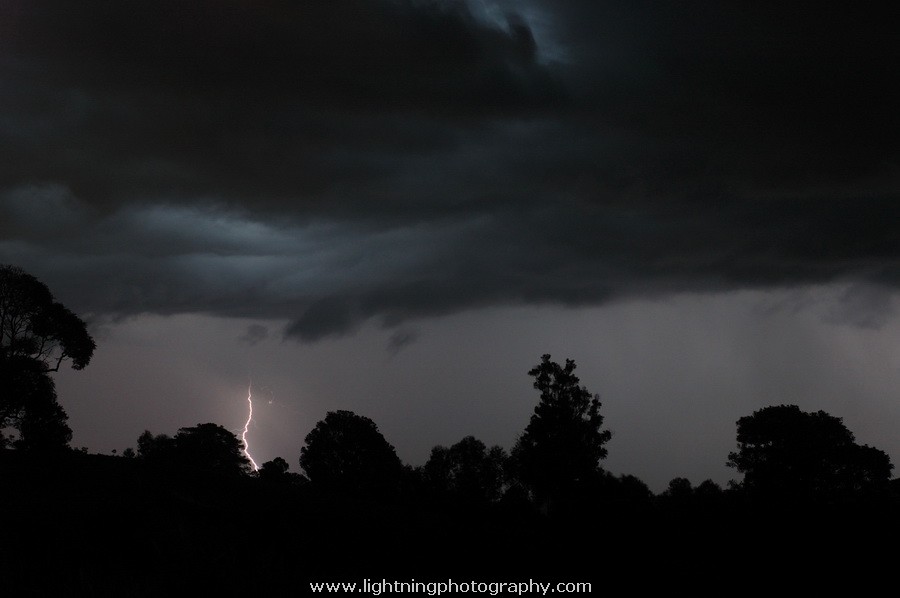 Lightning Image 2009010139