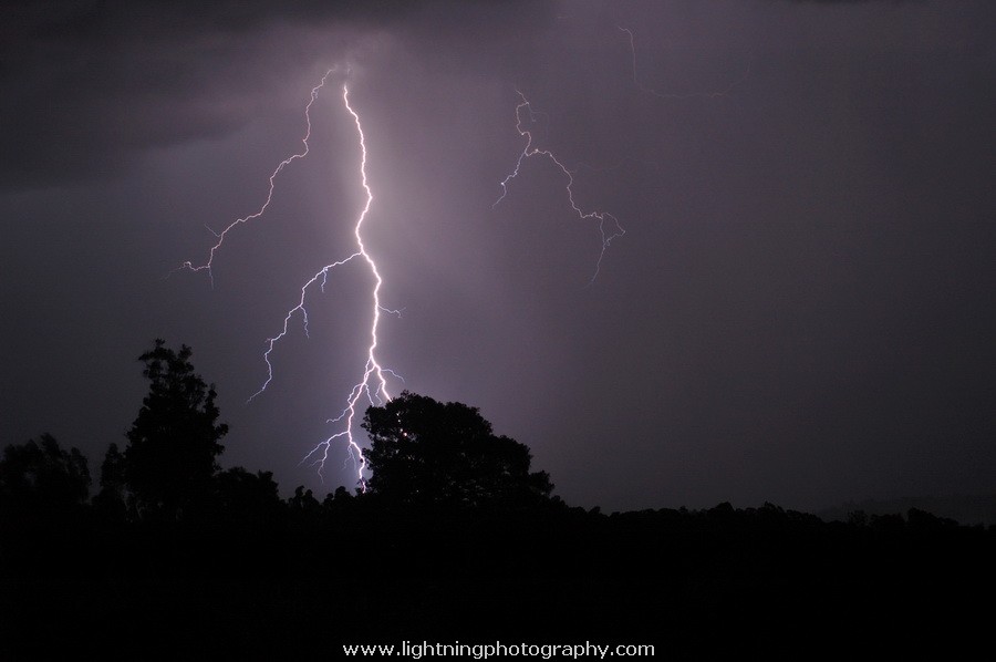 Lightning Image 2009010146