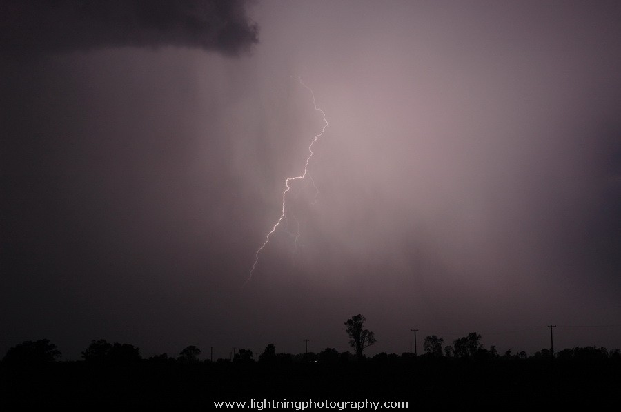 Lightning Image 2009011674