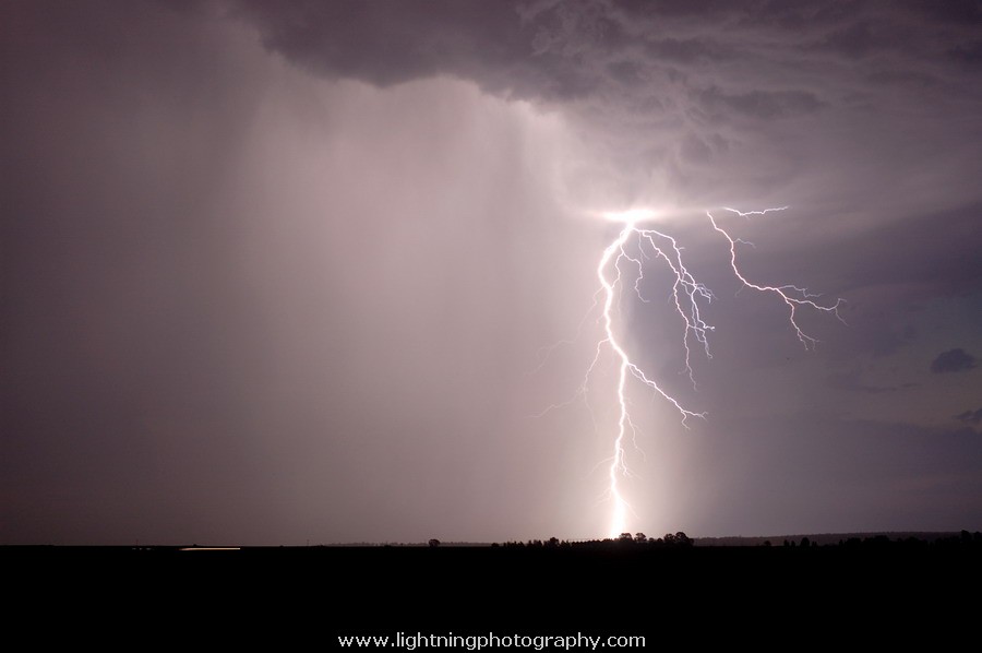 Lightning Image 2009111862