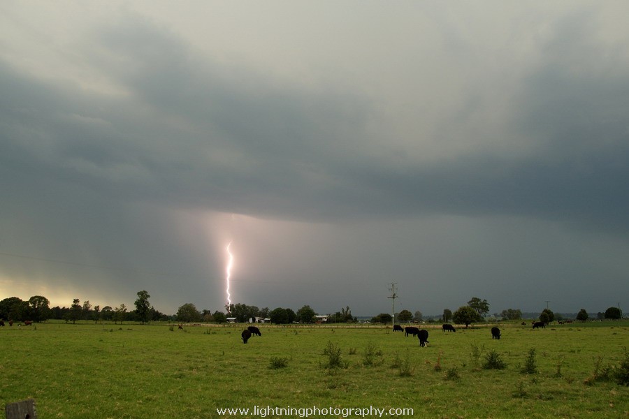 Lightning Image 2009112872