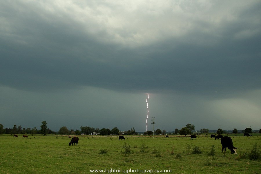 Lightning Image 2009112875