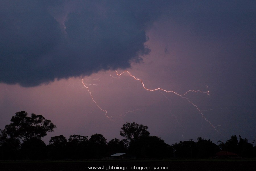 Lightning Image 2009112885