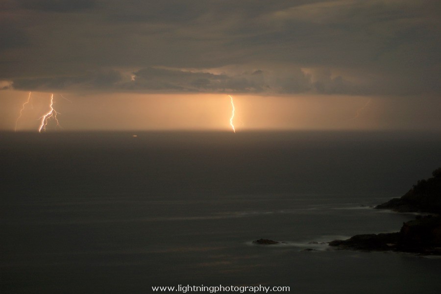 Lightning Image 2009112892