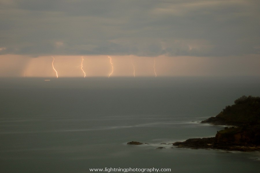 Lightning Image 2009112893