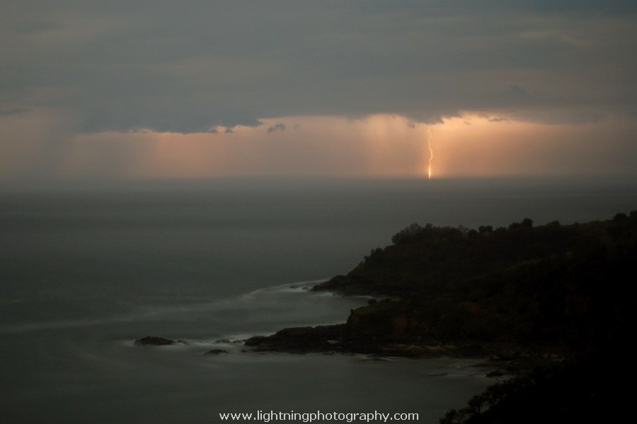 Lightning Image 2009112897