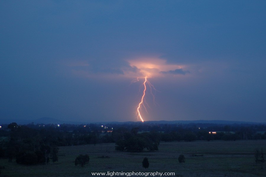 Lightning Image 2009120805