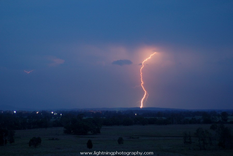 Lightning Image 2009120810