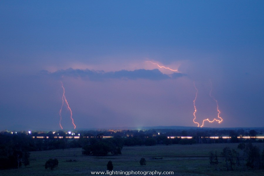 Lightning Image 2009120816