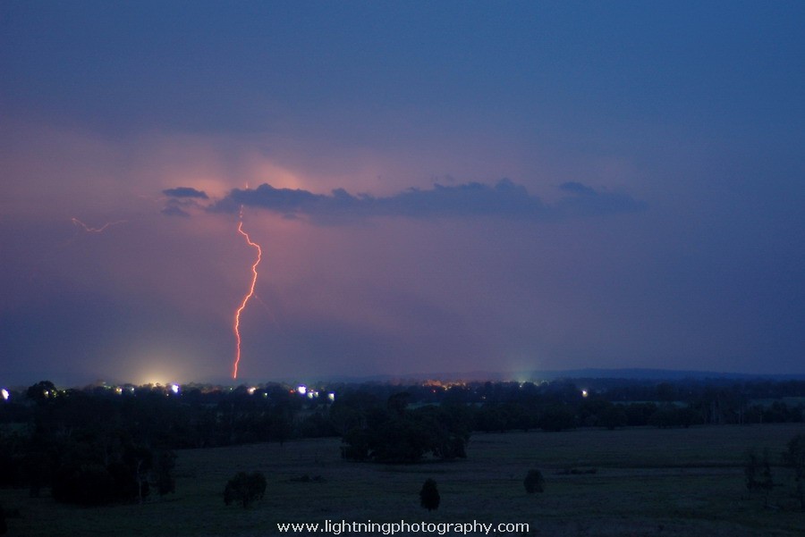 Lightning Image 2009120817