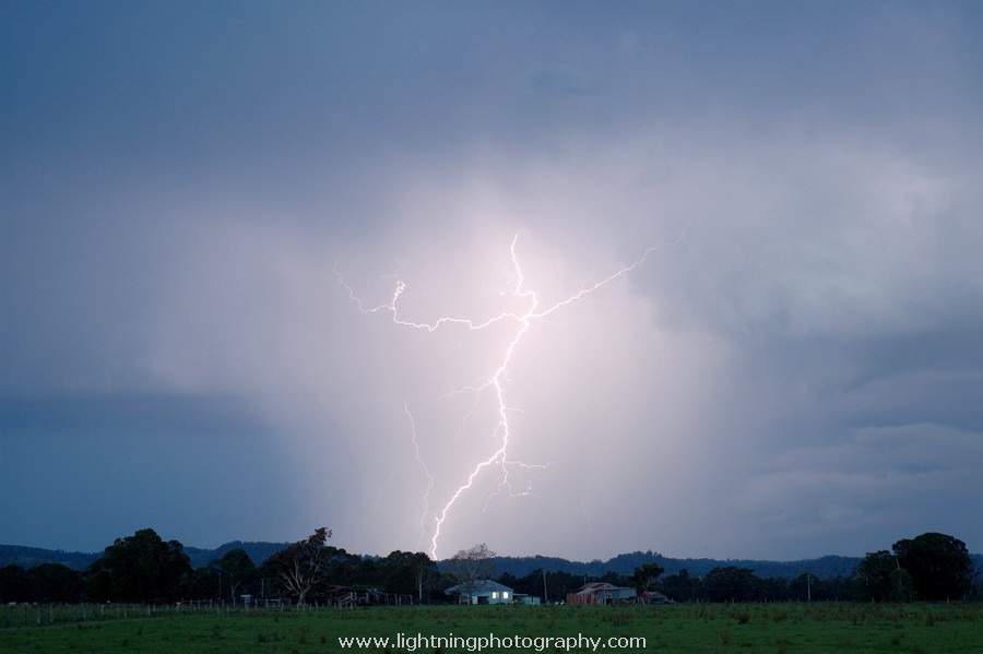 Lightning Image 20100117117