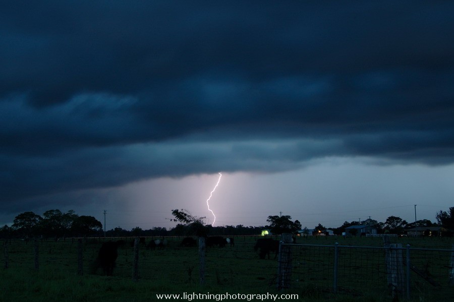 Lightning Image 2010012829