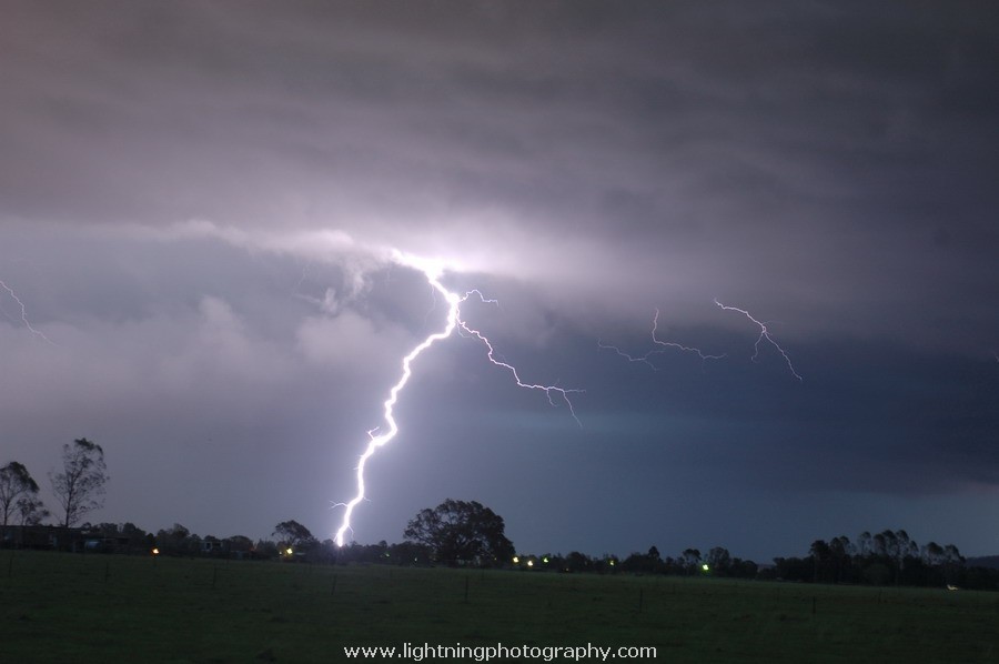 Lightning Image 2010012834