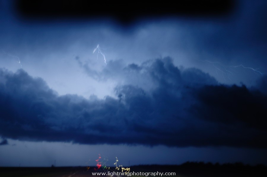 Lightning Image 2010052384